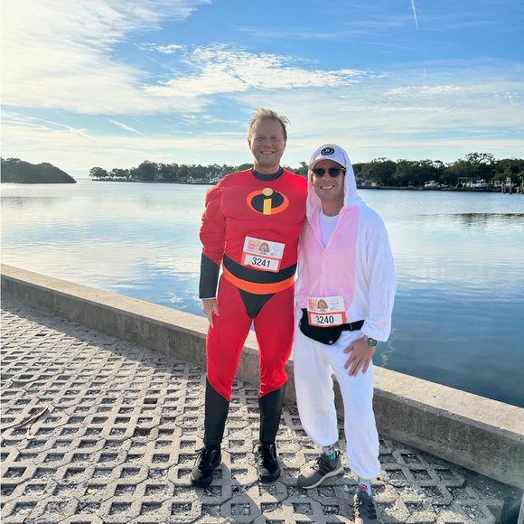 Meet your Posher, Bob - Picture 4 of 7